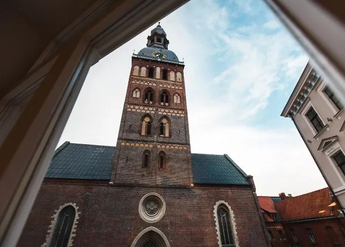 Doma Laukums In The Heart Of 1 *